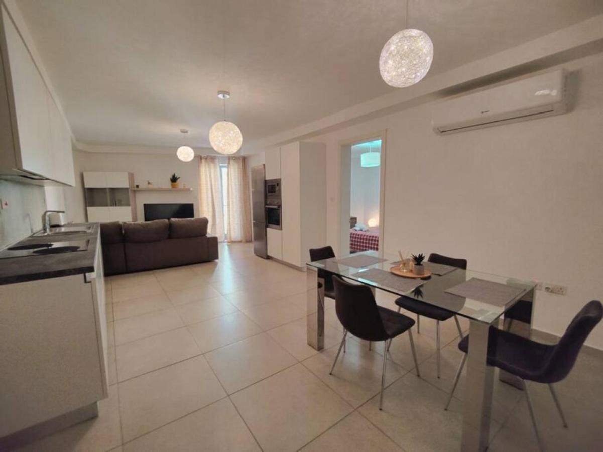Perfect Place Gzira Luaran gambar